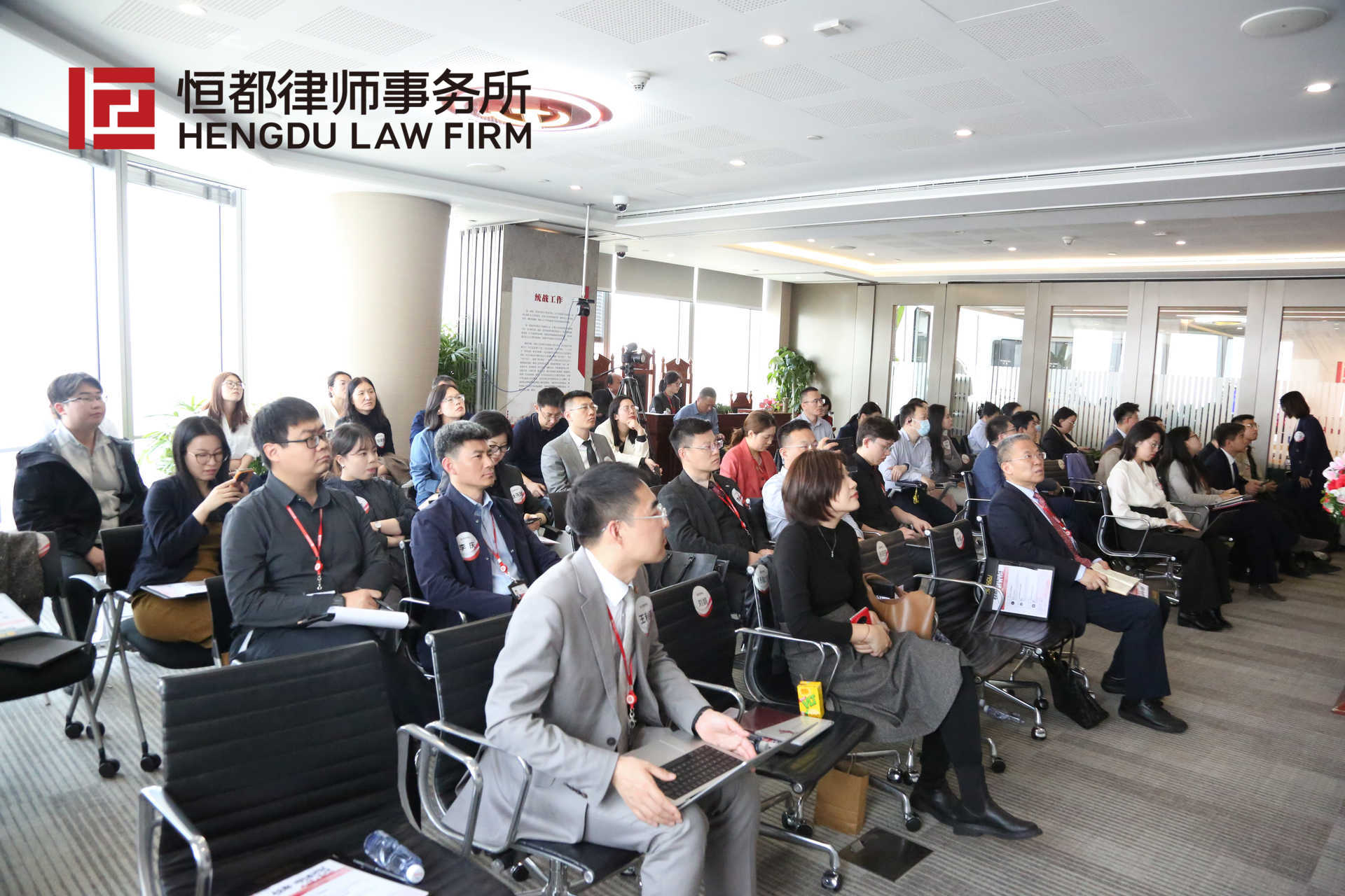 1774833952130429.jpg 80e73111-91a0-4d8e-b874-846caacbbd57.jpg