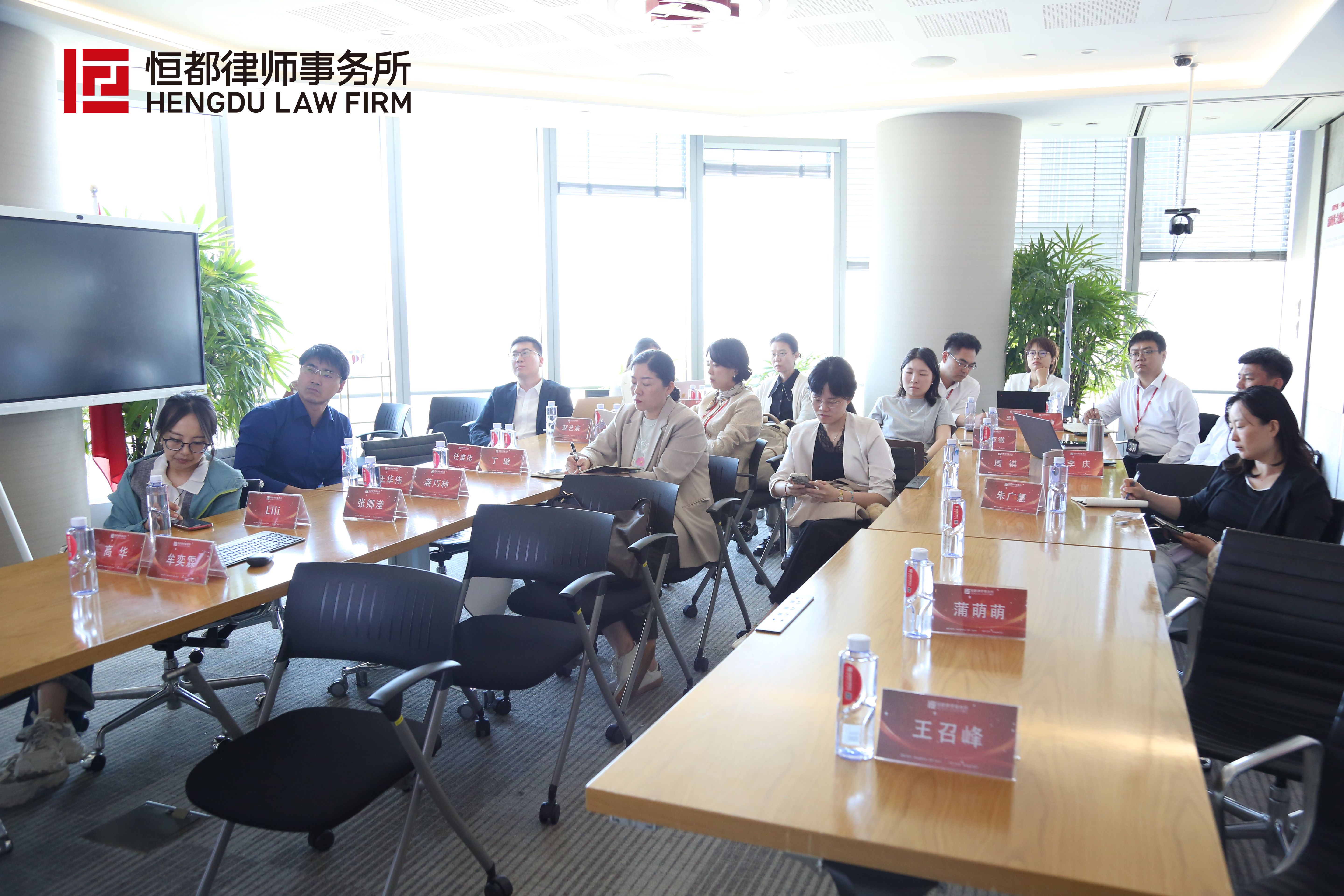 1780449174820392.jpg HK2A8993 拷贝.jpg